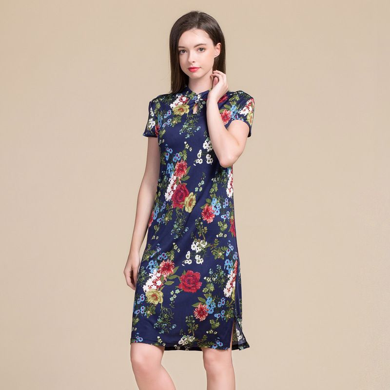 New Silk Cheongsam Dress Womens Short Sleeved Mandarin Collar Silk Knitted Print Slim Dress
