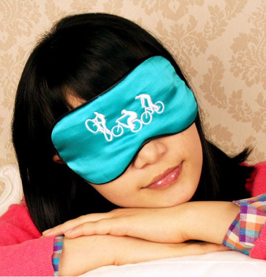 1PC New Pure Silk Sleep Eye Mask Padded Shade Cover Travel Relax Aid Blindfold