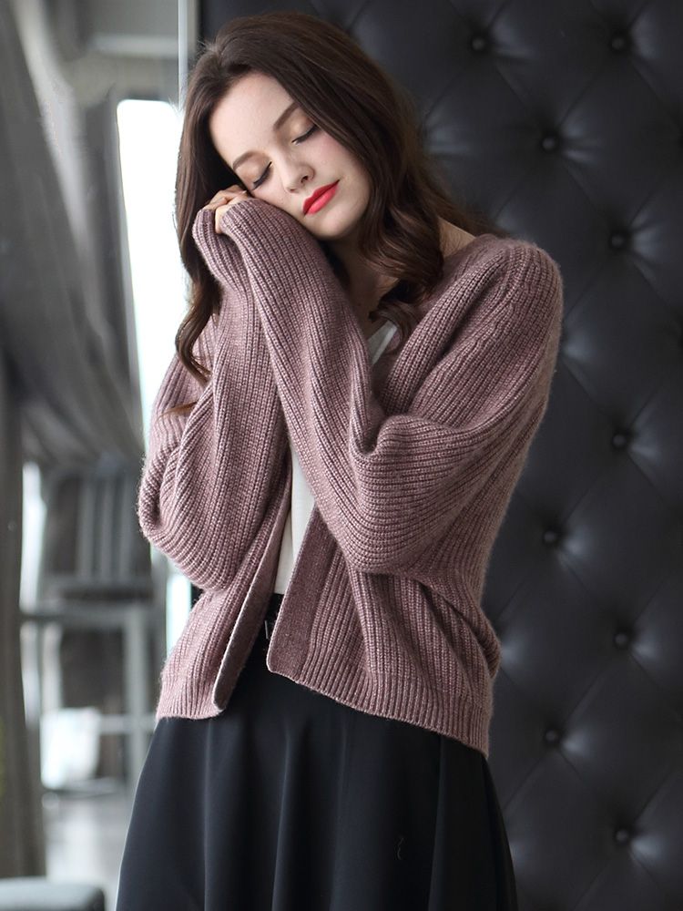 Yak  autumn and winter short thick long-sleeved sweater solid color casual sweater women's cardigan One Size