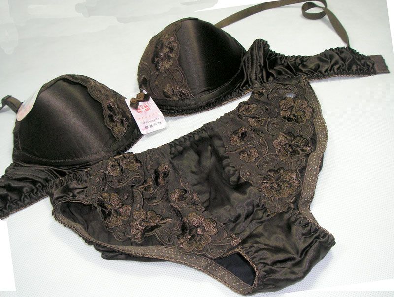  Silk  Womens Bra Set w/Lace Underwired Padded Bra and Panties Set Size 36B