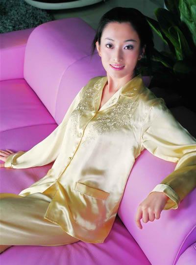 Women Silk Sleepwear/Pajamas Night-Suit S1248  