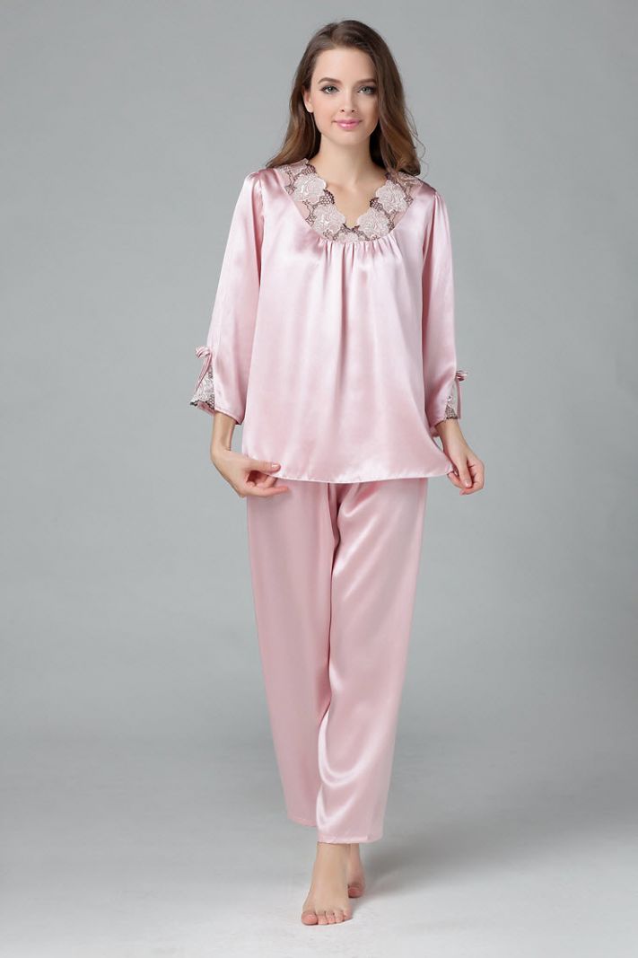 Pure Silk Ladies Pajamas Set Lacy Neckline 1318